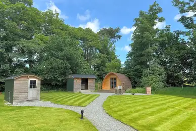 Little Wold Away Glamping