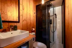 Ensuite safari tent bathroom Ensuite safari tent bathroom