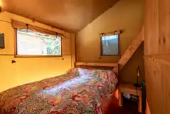 Ensuite safari tent double bed Ensuite safari tent double bed