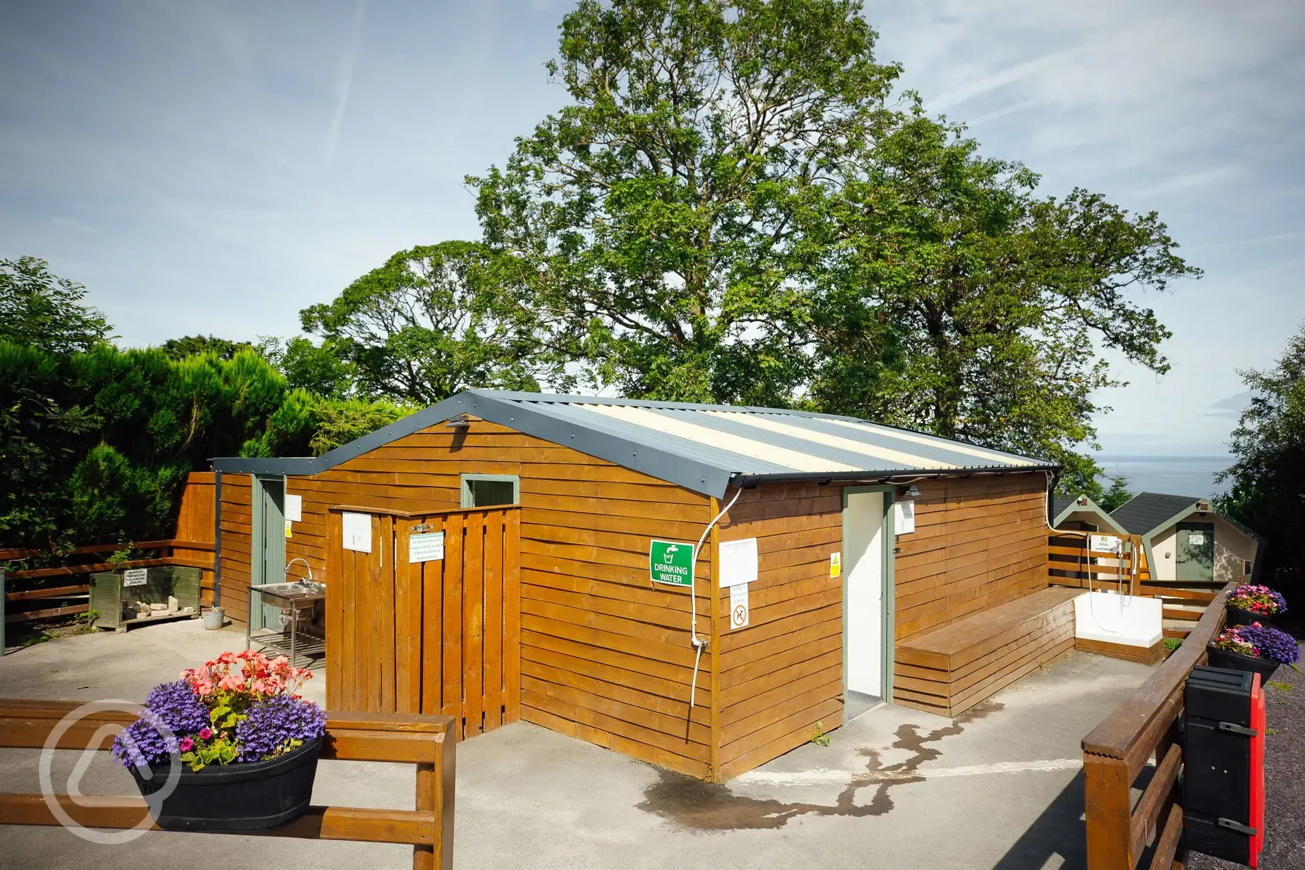 Trwyn yr Wylfa Campsite site facilities block