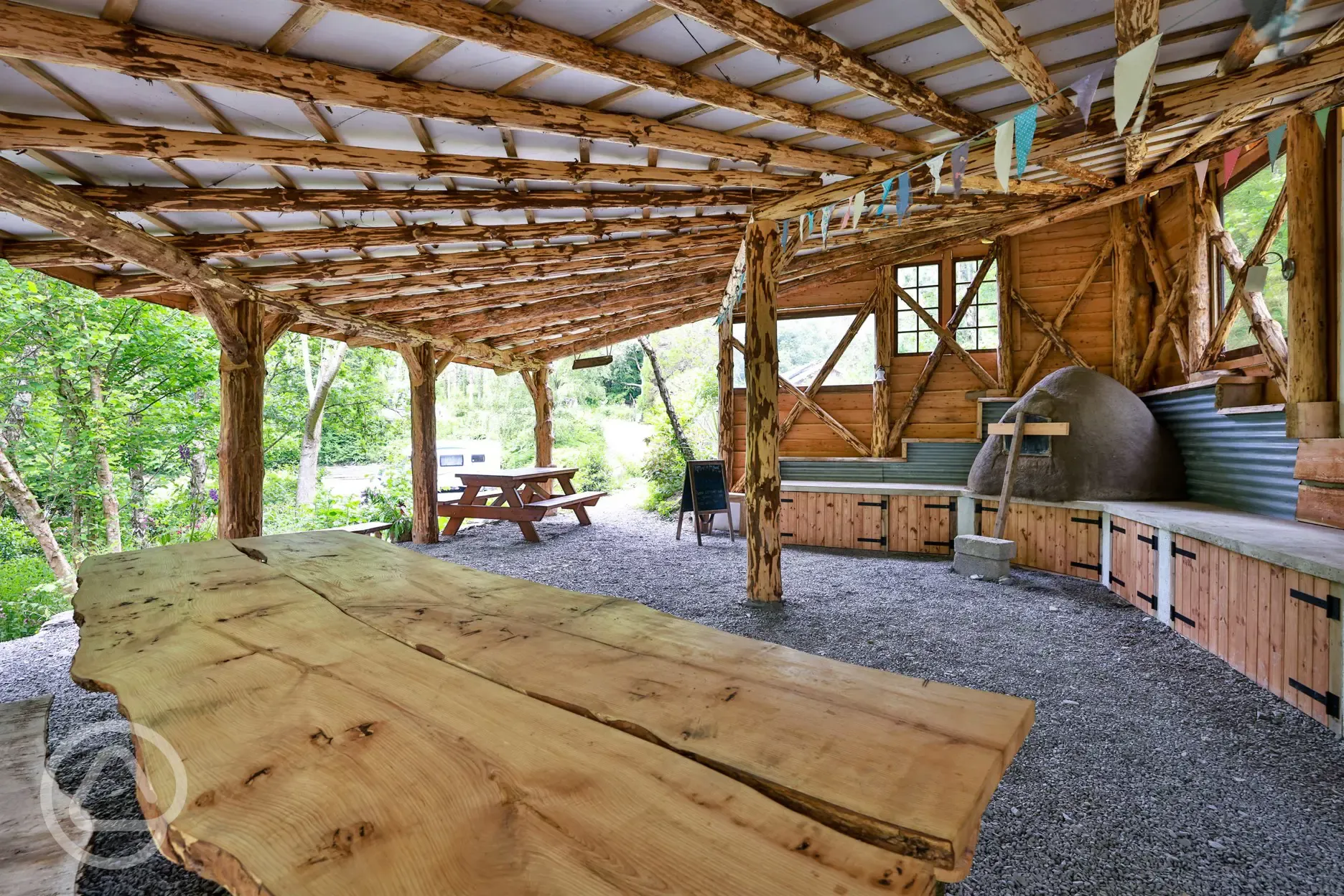 Communal area and pizza oven