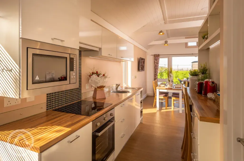 Montana ensuite lodge kitchen 
