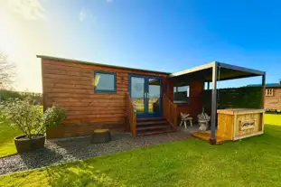 Ockeridge Rural Retreats, Wichenford, Worcester, Worcestershire (11.3 miles)