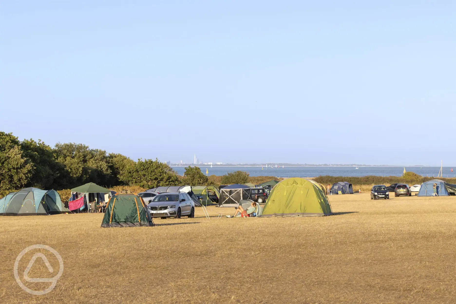 Tent pitches with sea view