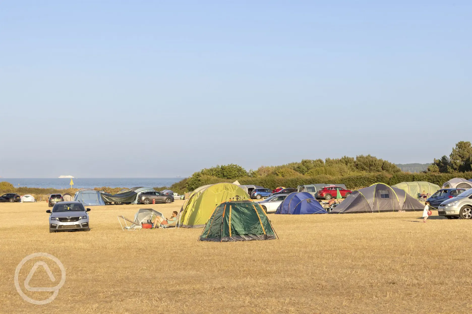 Non electric grass tent pitches