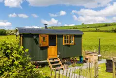 Frankshore shepherd's hut