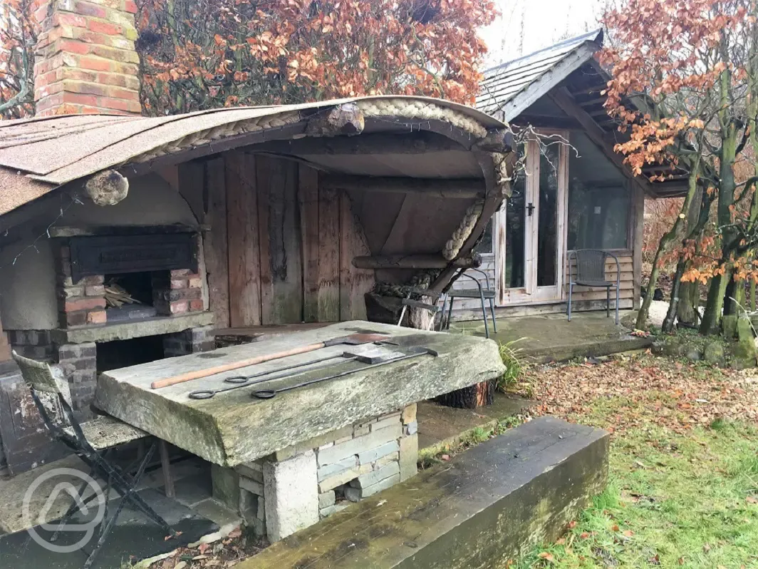 The cabin and pizza oven