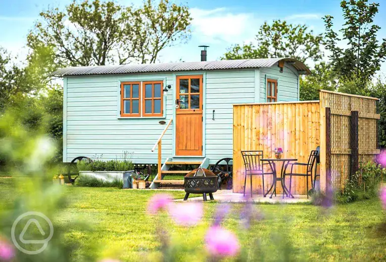 Shepherd's hut