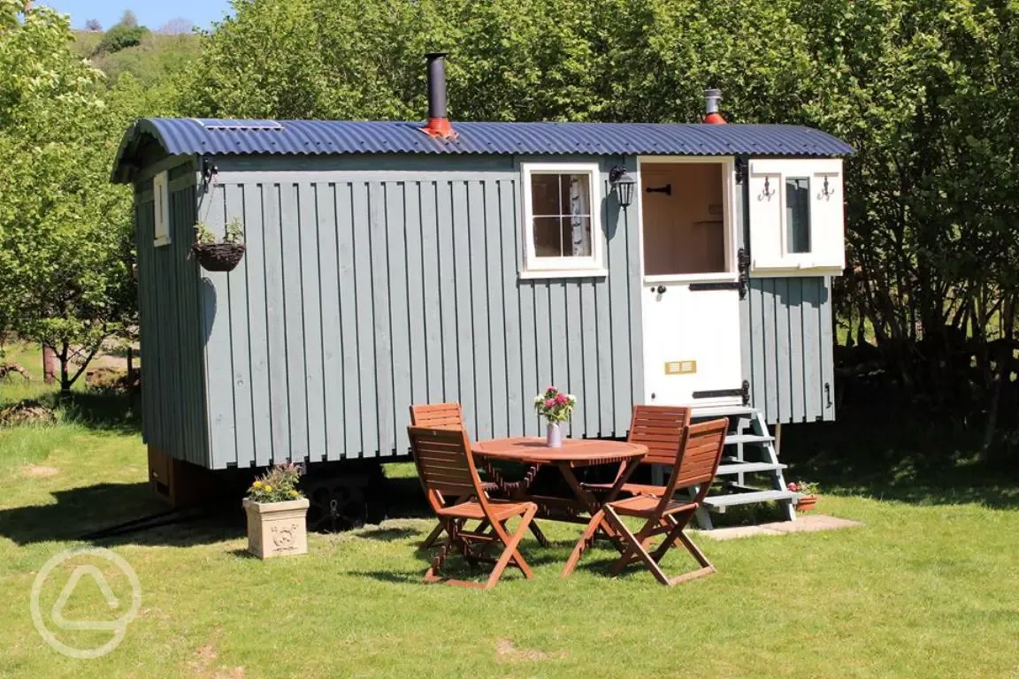 Glamping in the Shepherd Hut.