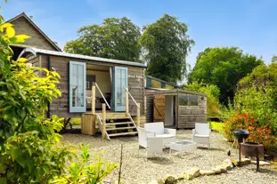 Glyncoch Isaf Farm, Llangrannog, Ceredigion