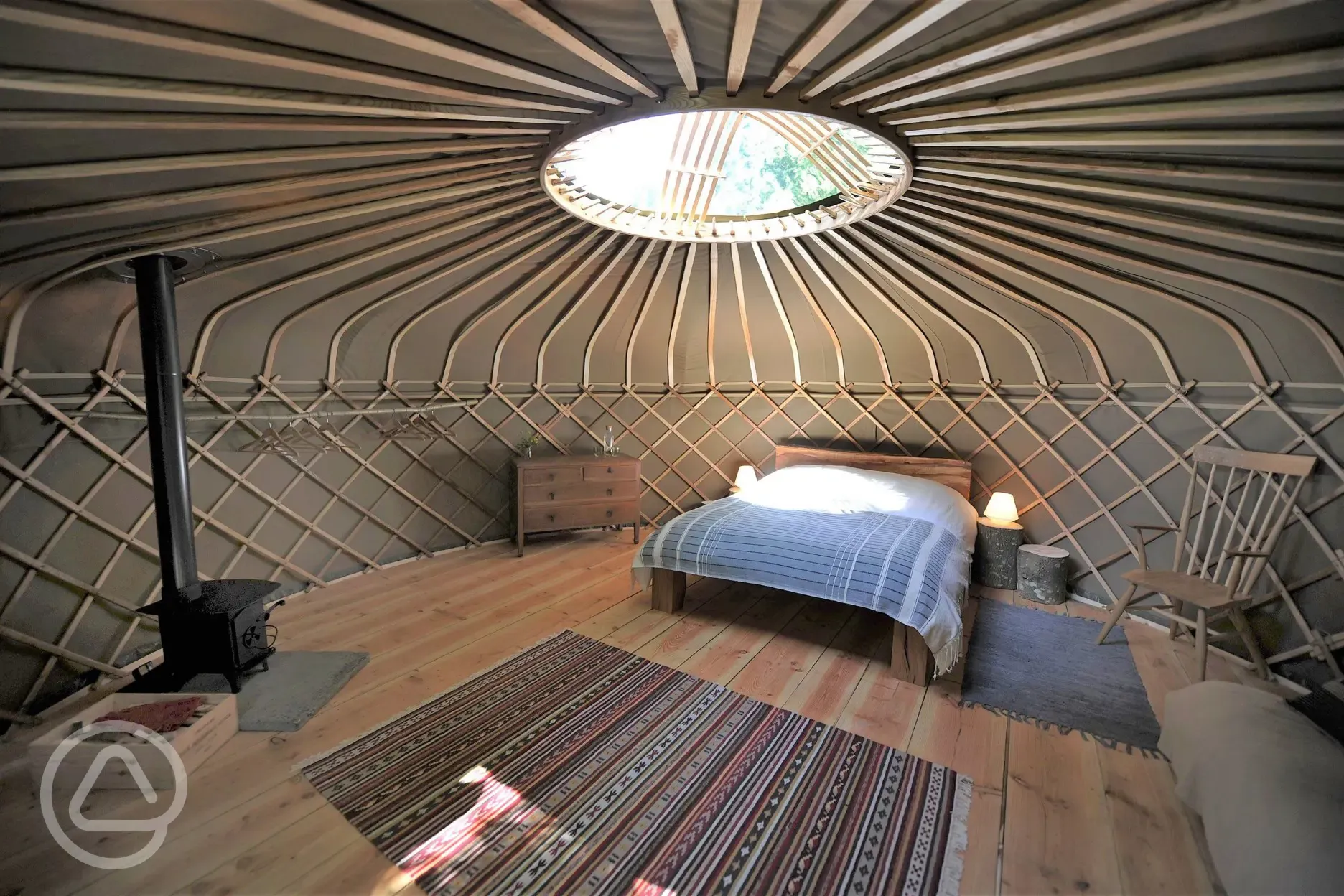 Seren yurt interior