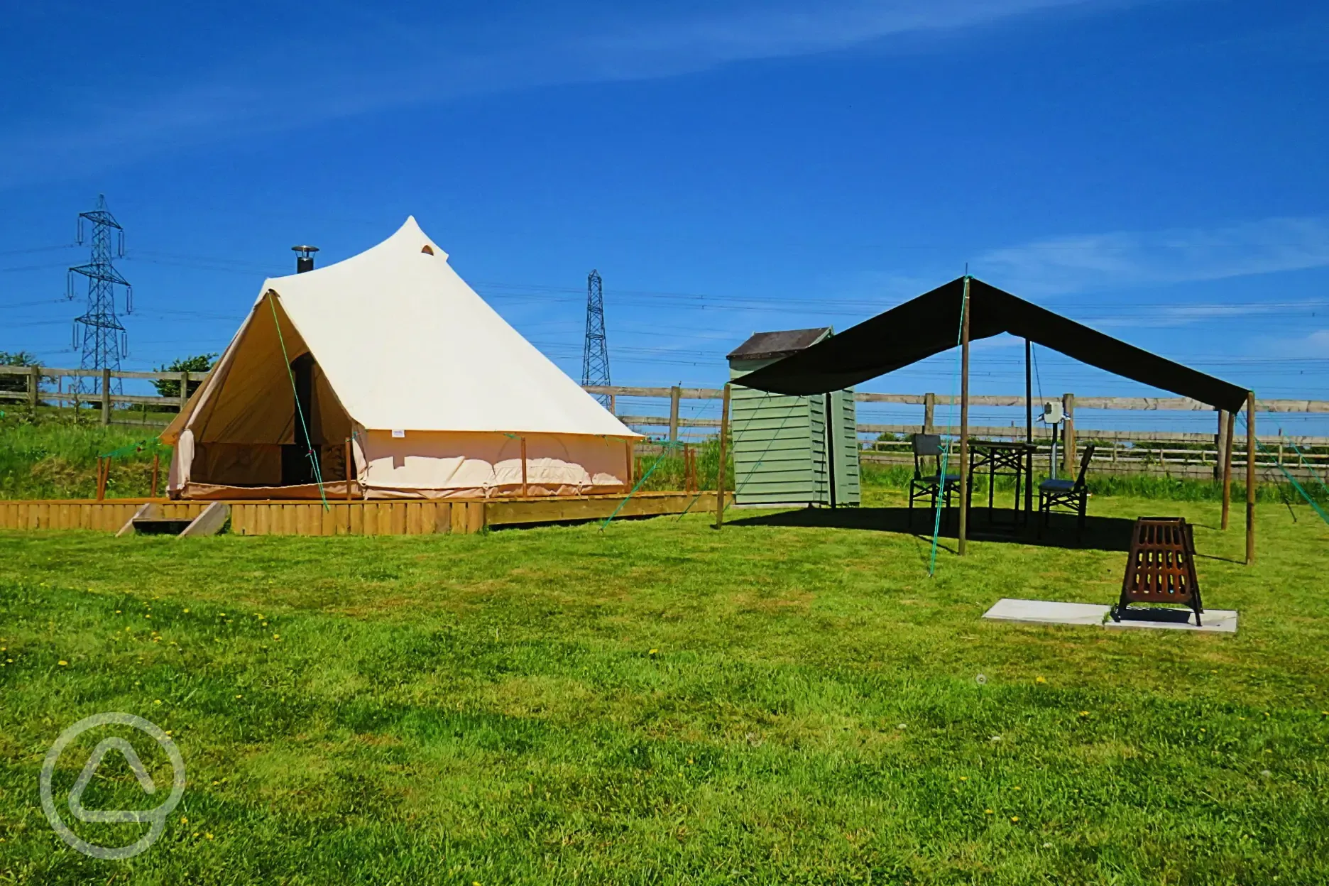 Bell tent Robin