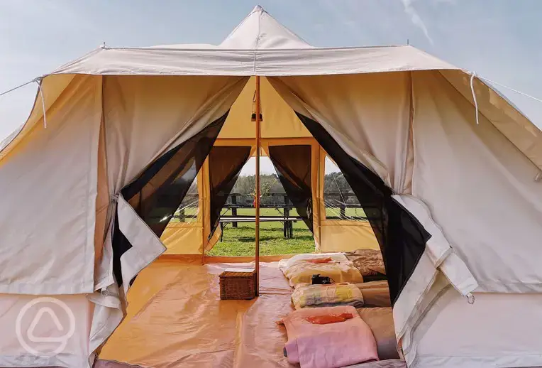 Pre-erected tent (five persons)