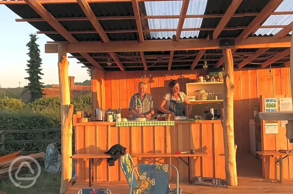 Outdoor kitchen