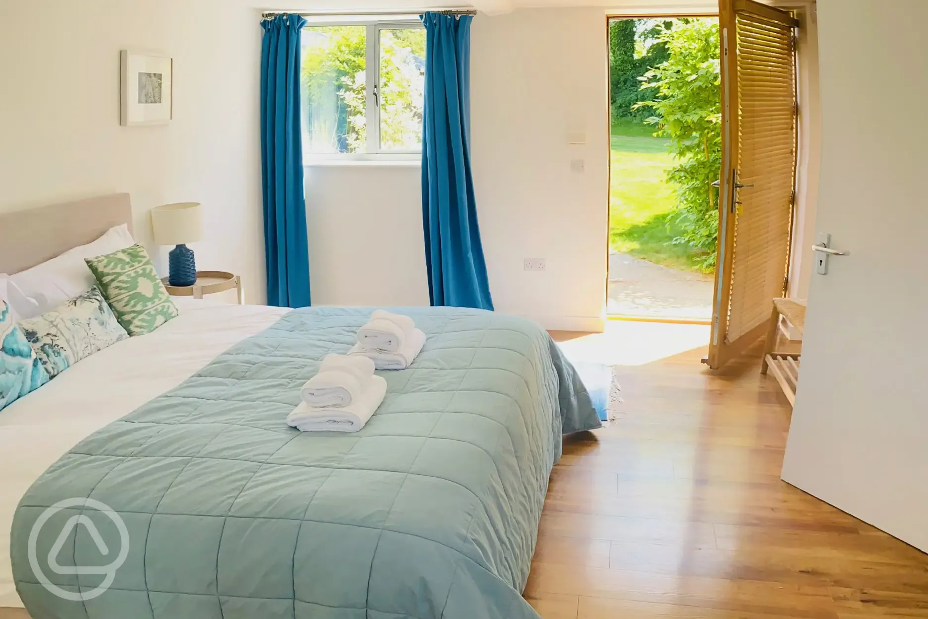Ensuite glamping barns interior