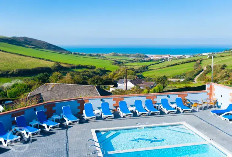 Outdoor swimming pool
