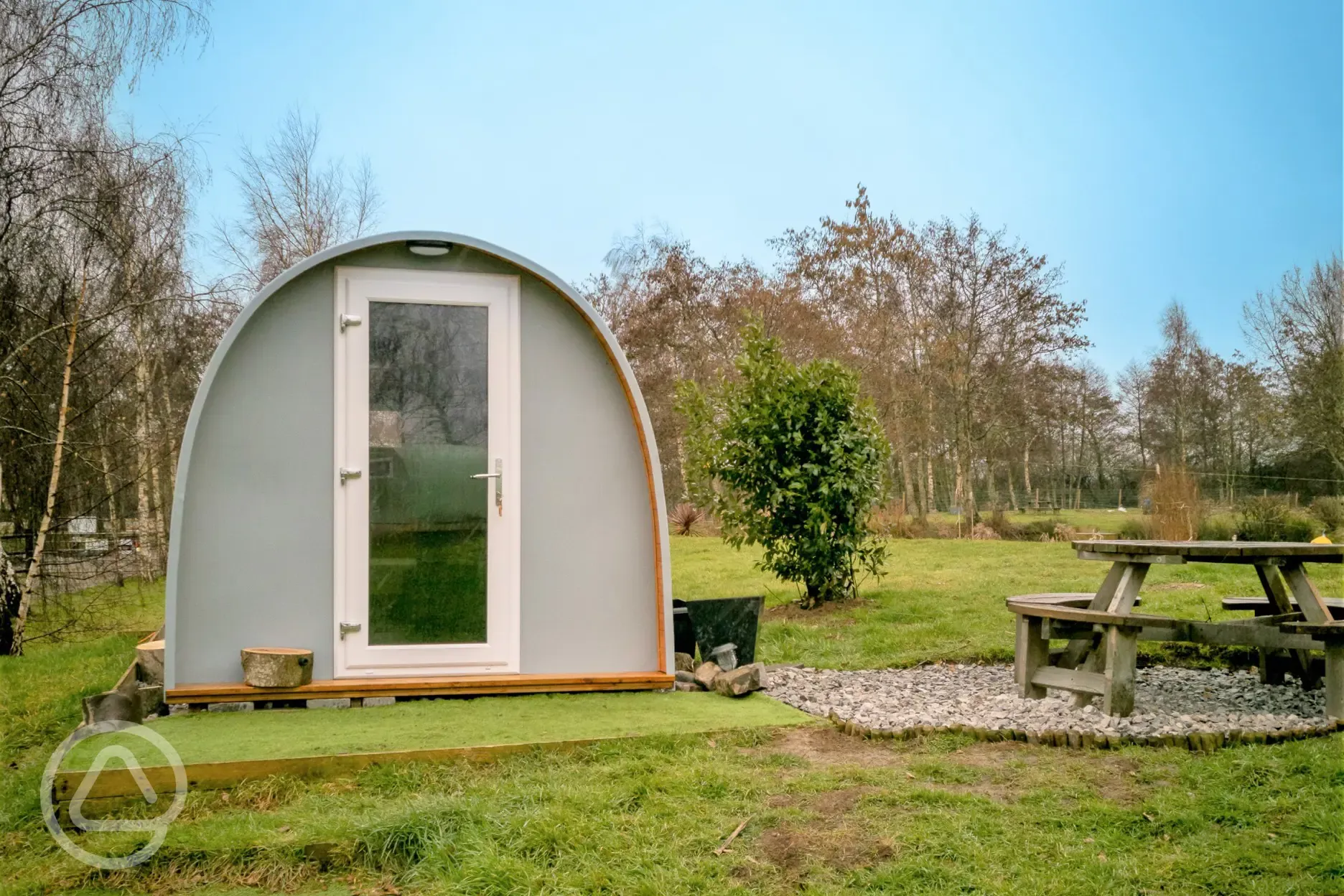 Family glamping pods