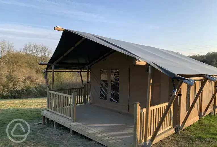Safari tent