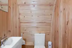 Family glamping pod ensuite toilet