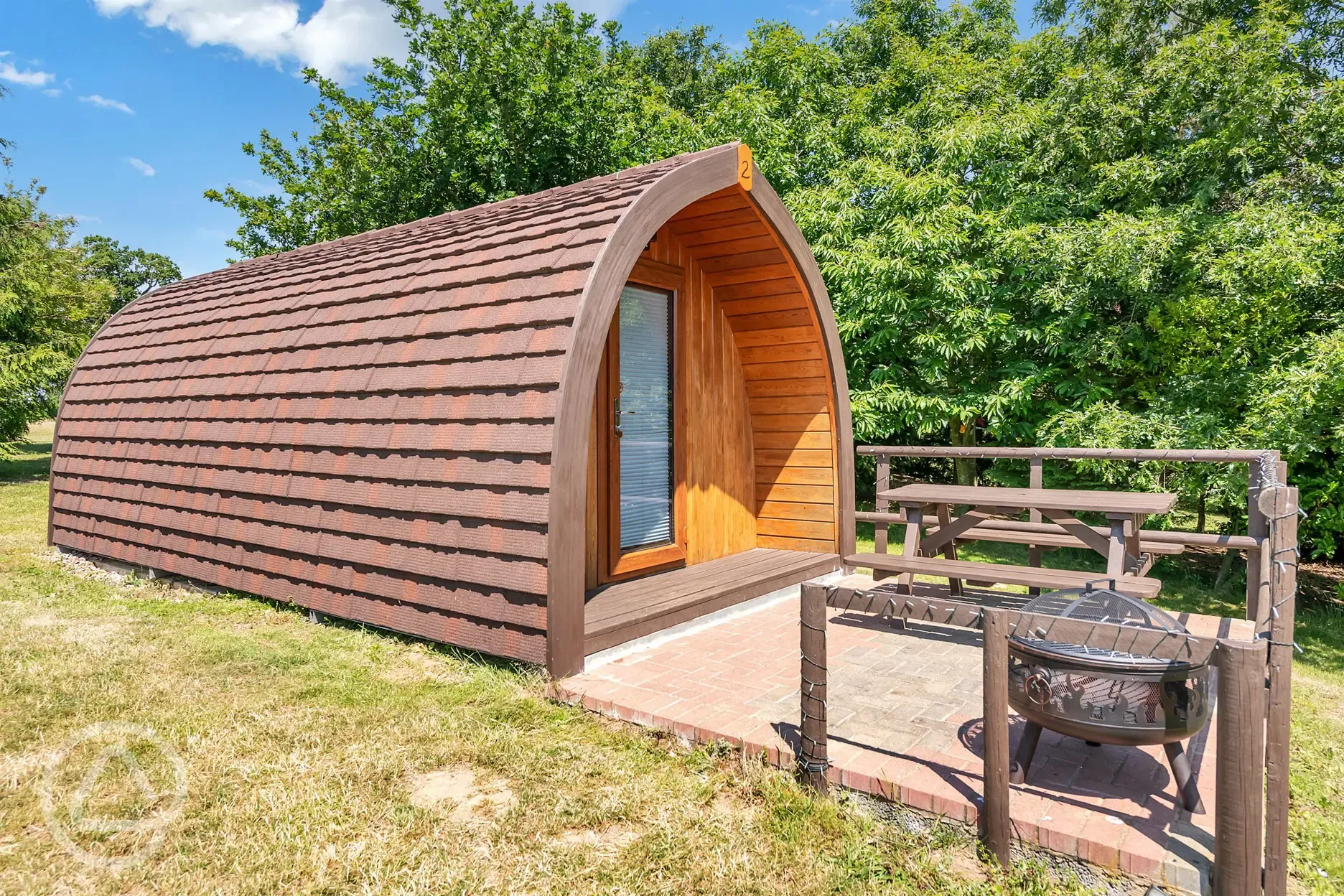 Ensuite Cosy pod with a fire pit