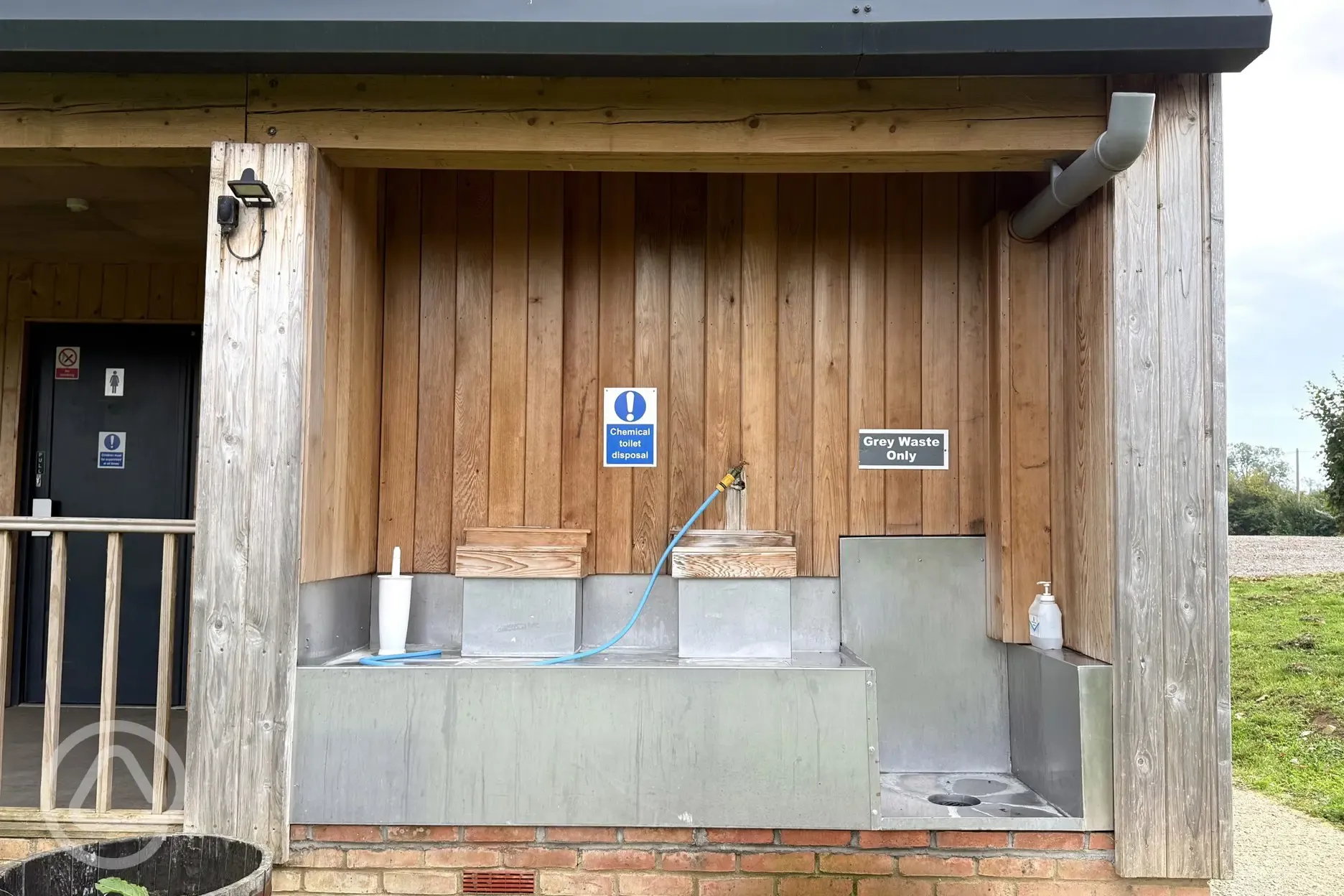 Washing up area