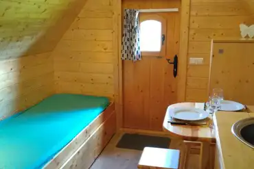 Mini lodge pod interior 