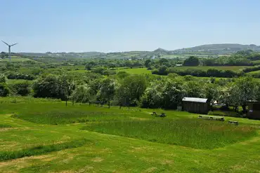 Non electric grass pitches