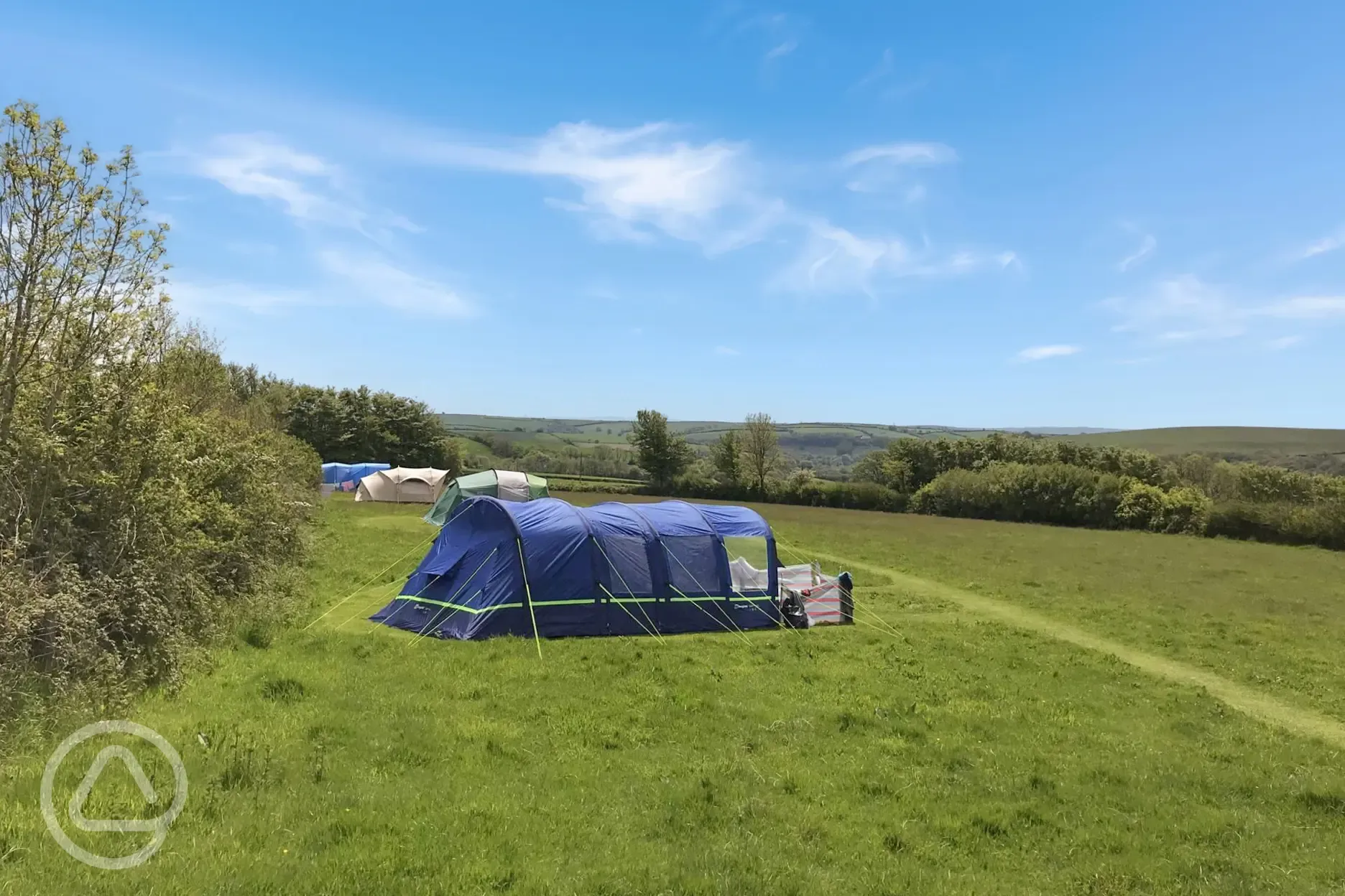 Non electric grass tent pitches 