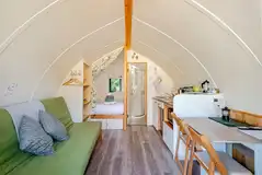 The Rushy Lot pod with a king size bed, sofa bed, kitchen and ensuite The Rushy Lot pod with a king size bed, sofa bed, kitchen and ensuite
