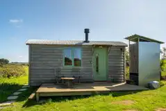 Ty View shepherd's hut
