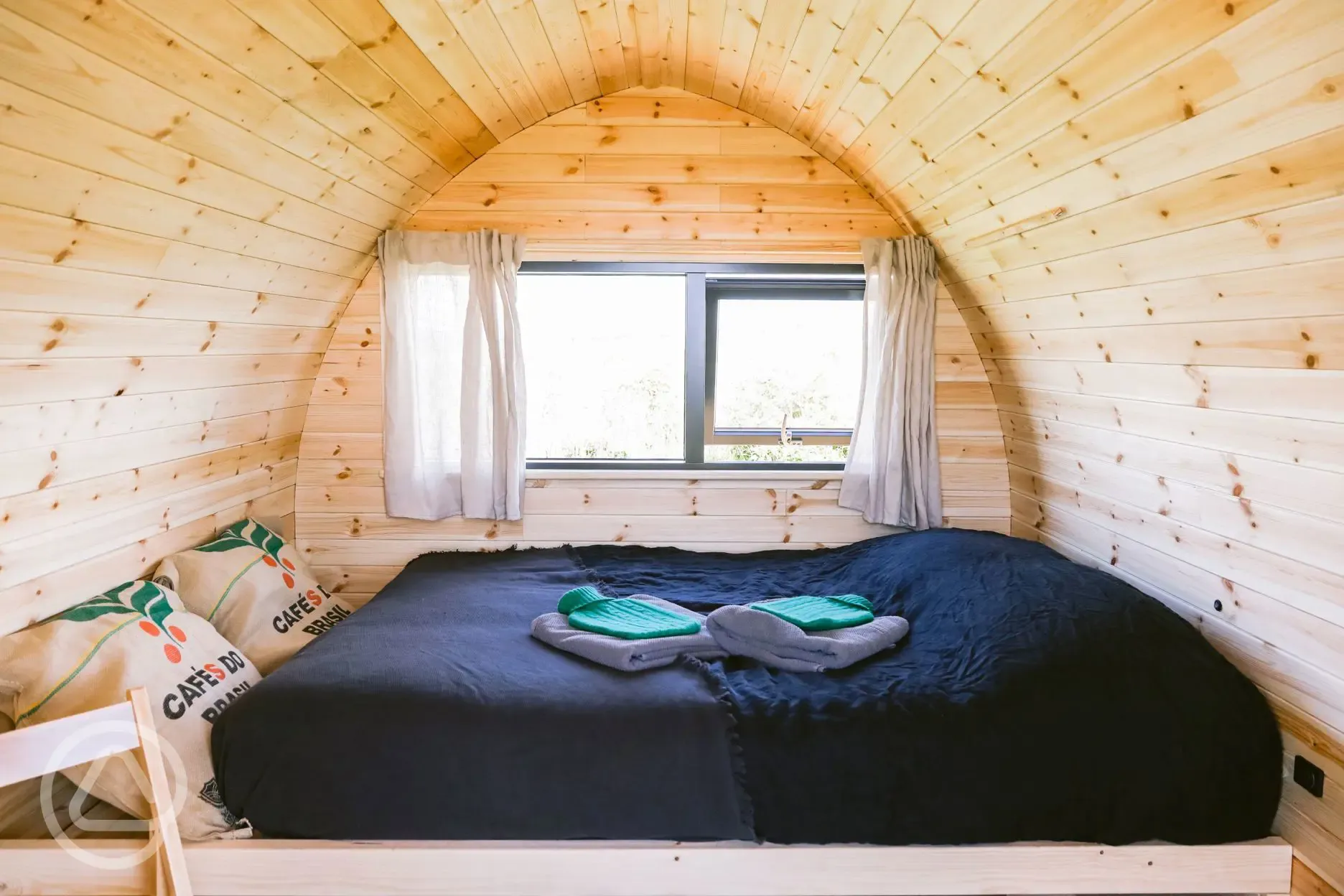 Pod interior