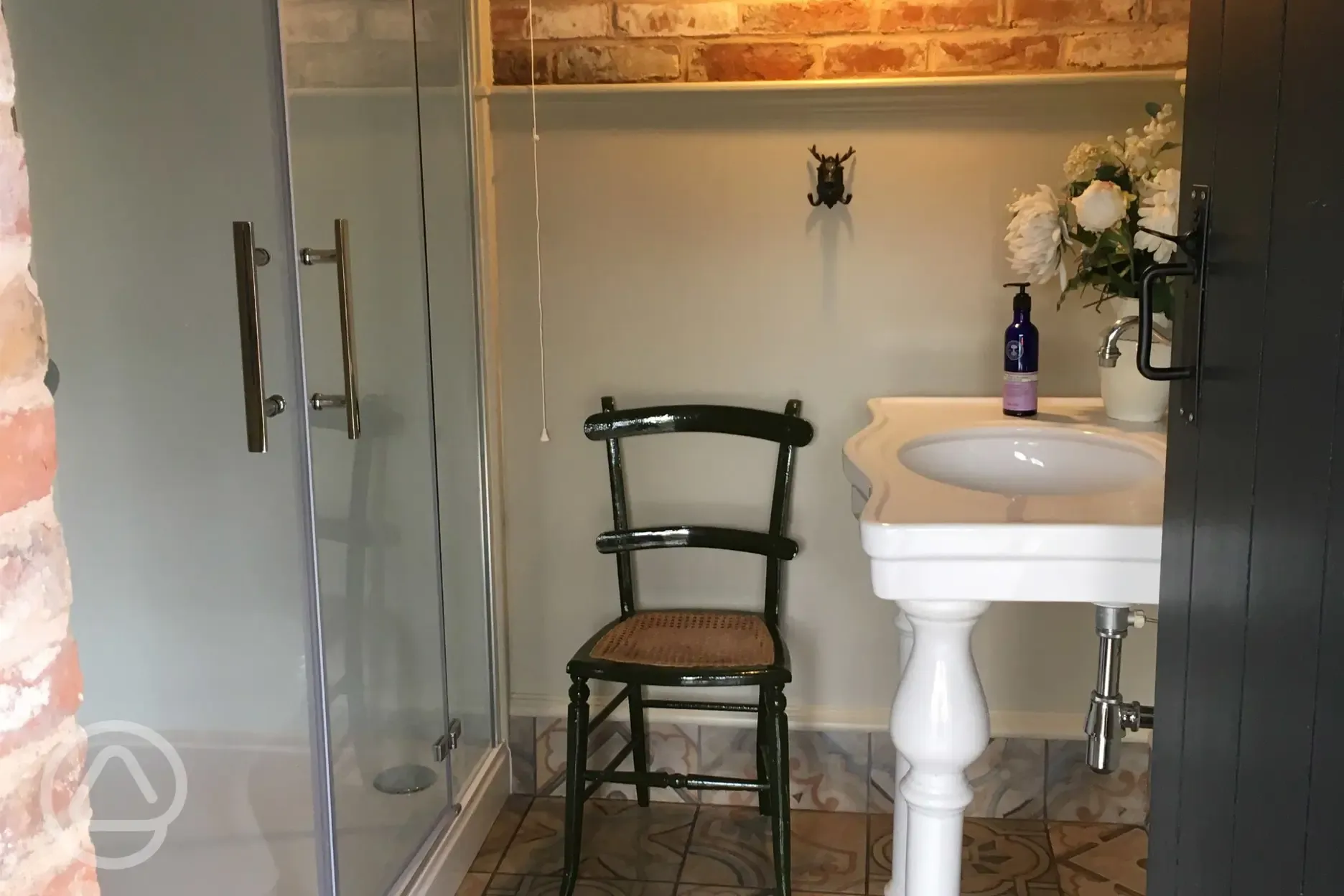 Luxury toilets at Daphne's Orchard