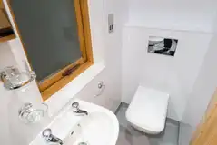 Ensuite toilet Ensuite toilet