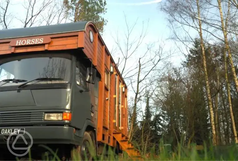 Oakley horsebox