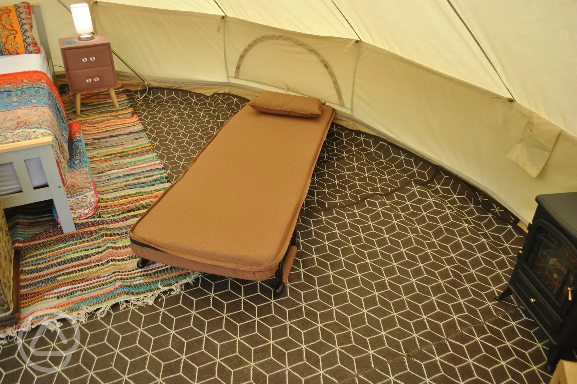 Bell tent fold out single bed 