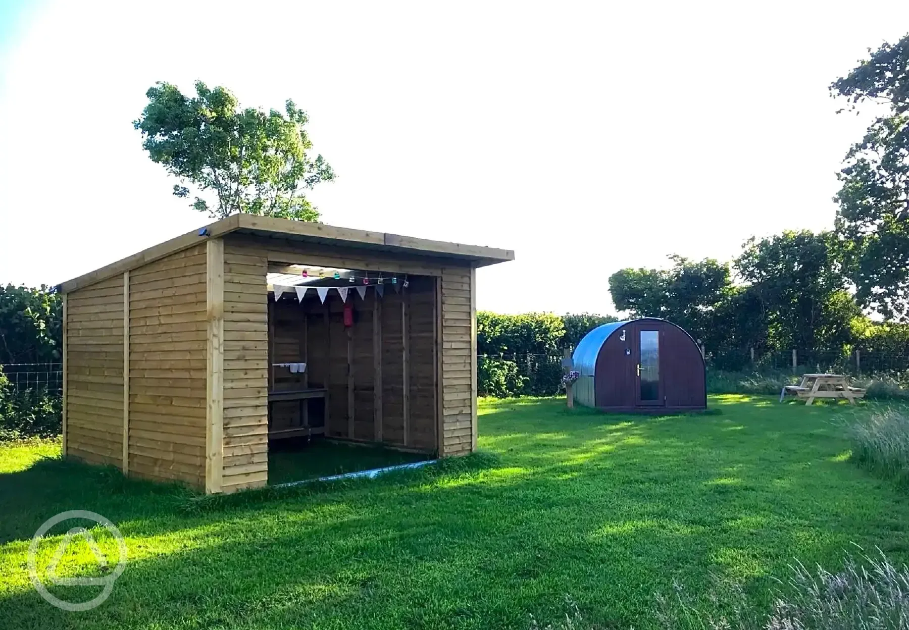 Little barn pod and kitchen area