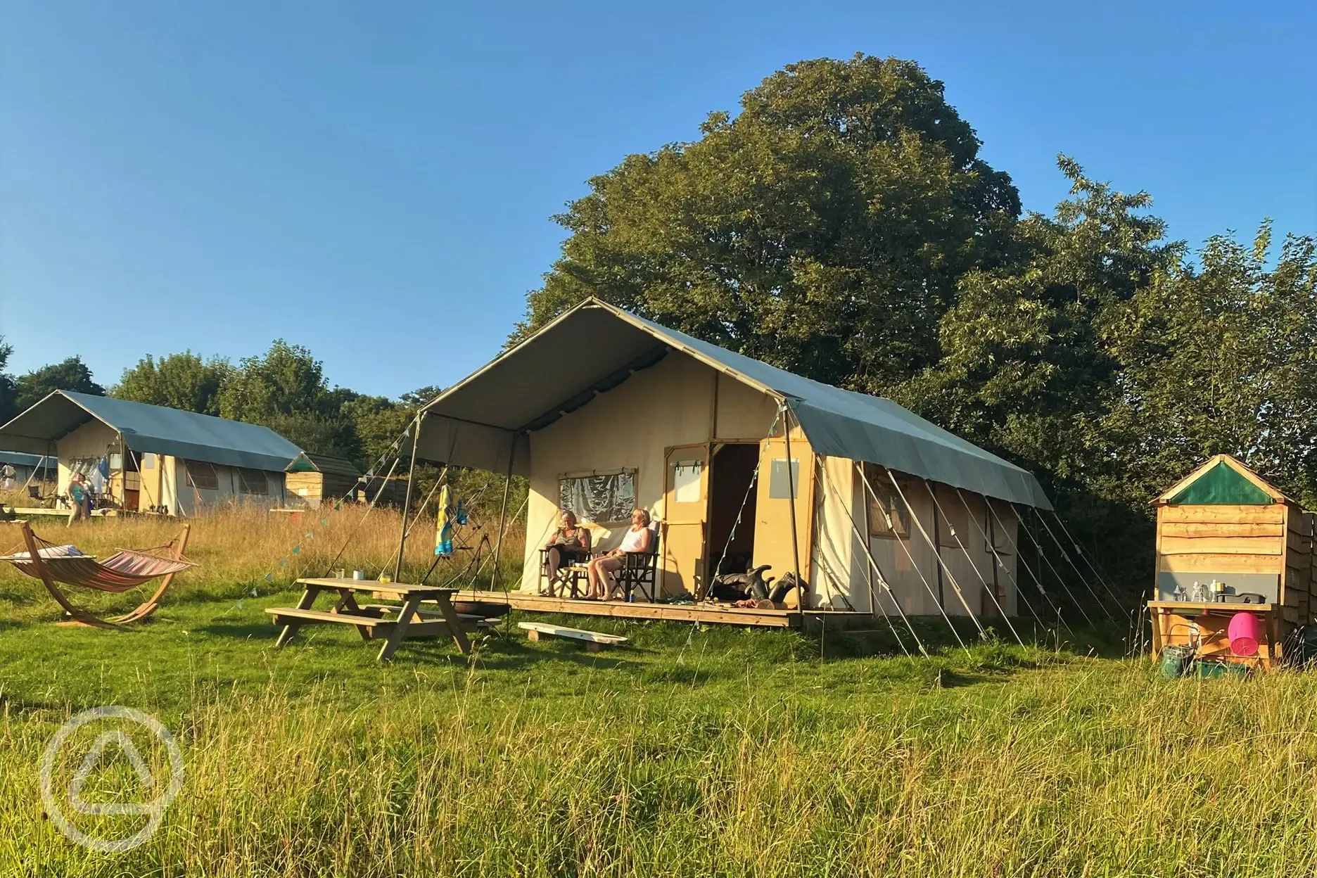 Meadows, hammocks and sunshine at the Safari Lodges
