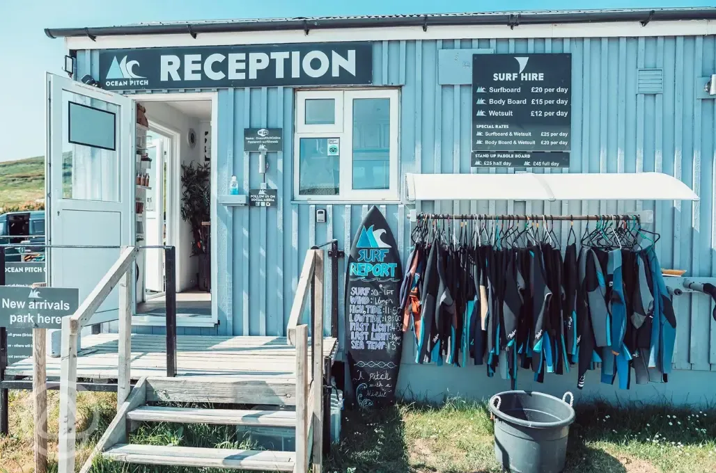 Reception with surf hire available