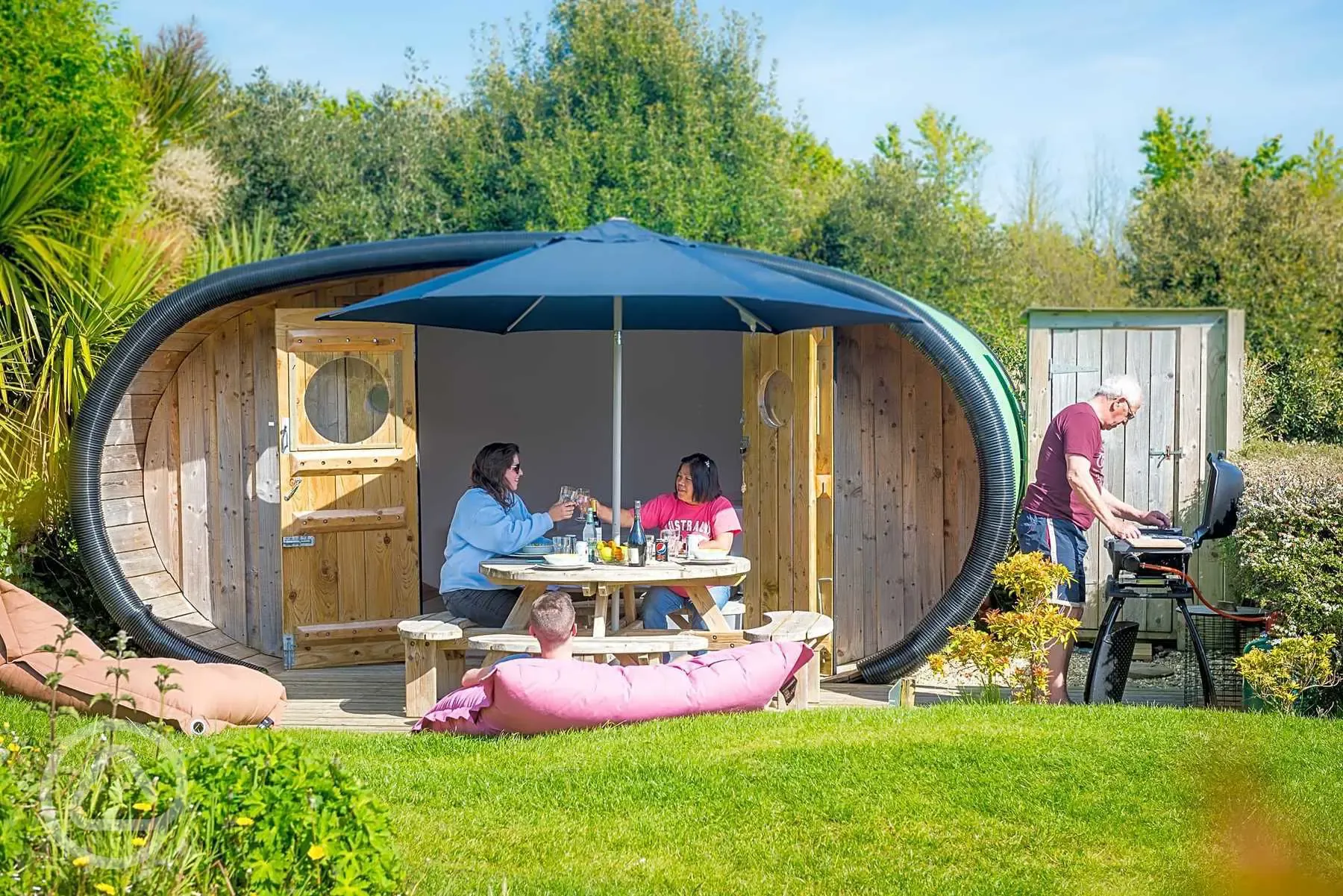 Glamping pod outdoor area