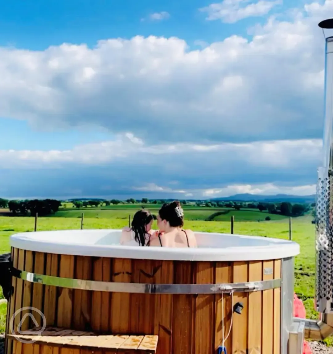 Private hot tub
