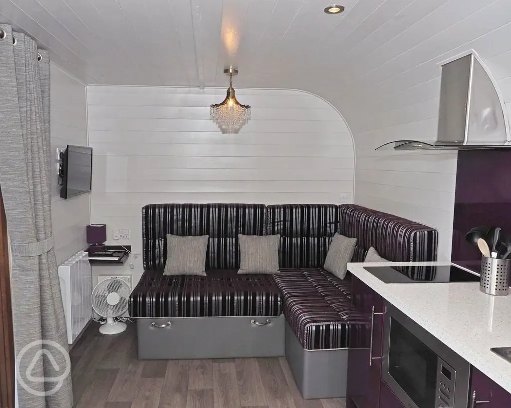 Deluxe glamping cabin double sofa bed