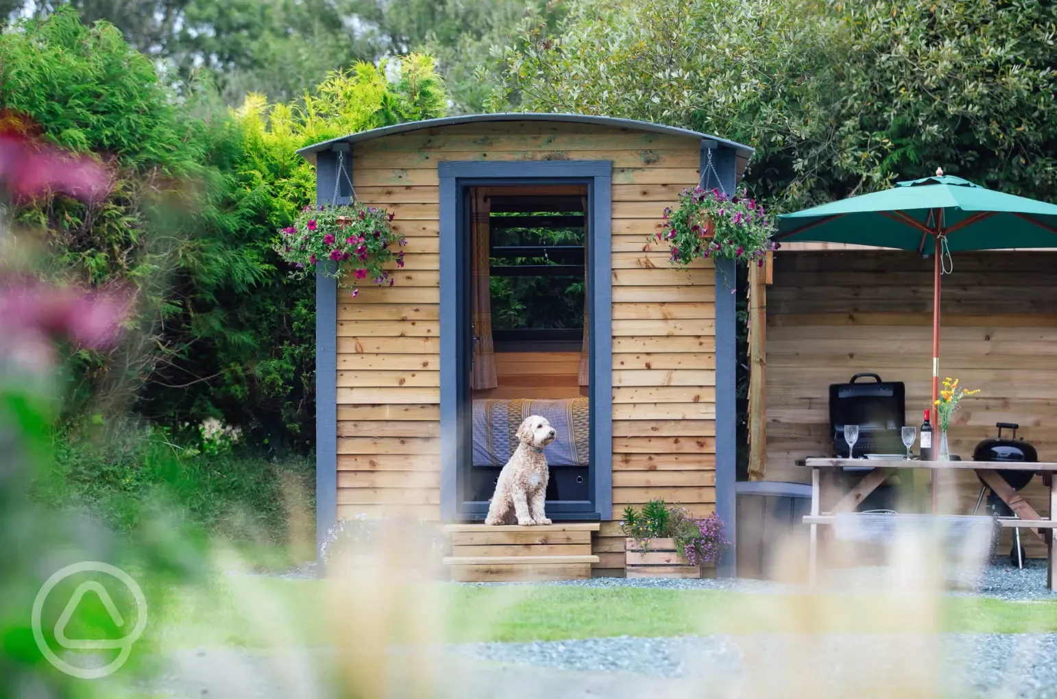 Shepherd's hut