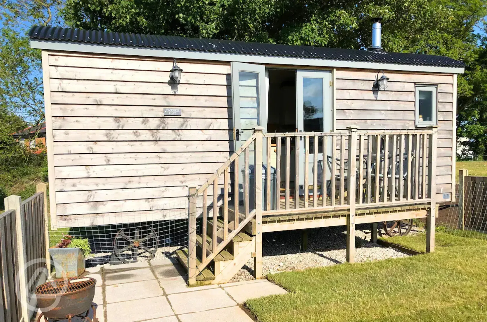 Shepherd's hut
