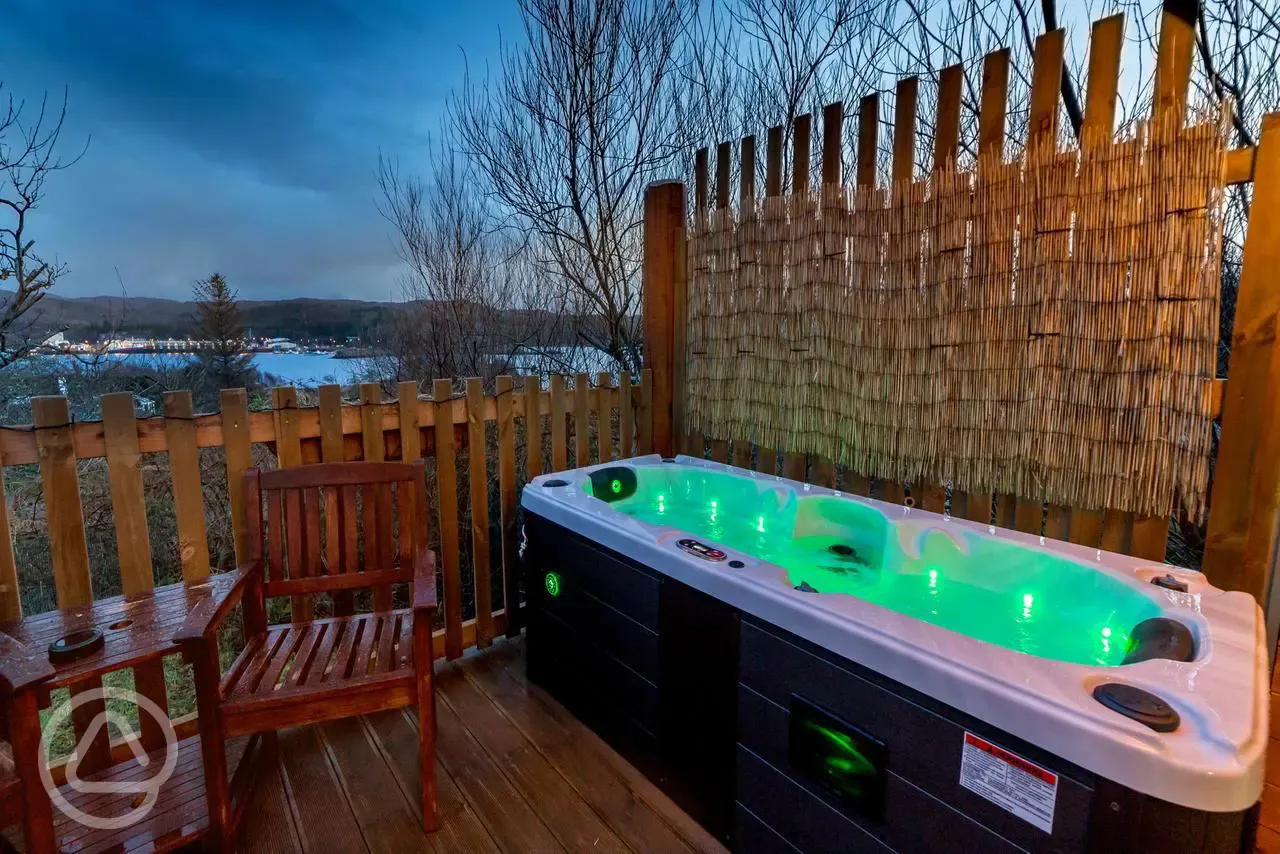 Two-persons hot tub outside Suilven View ensuite glamping pod  Two-persons hot tub outside Suilven View ensuite glamping pod