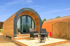 Ensuite glamping pod with decking area, outdoor seating, fire pit and BBQ
