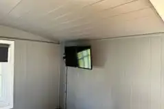 The Fox's Den shepherd's hut TV