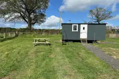 The Fox's Den shepherd's hut