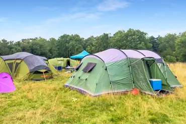 Non electric grass tent pitches