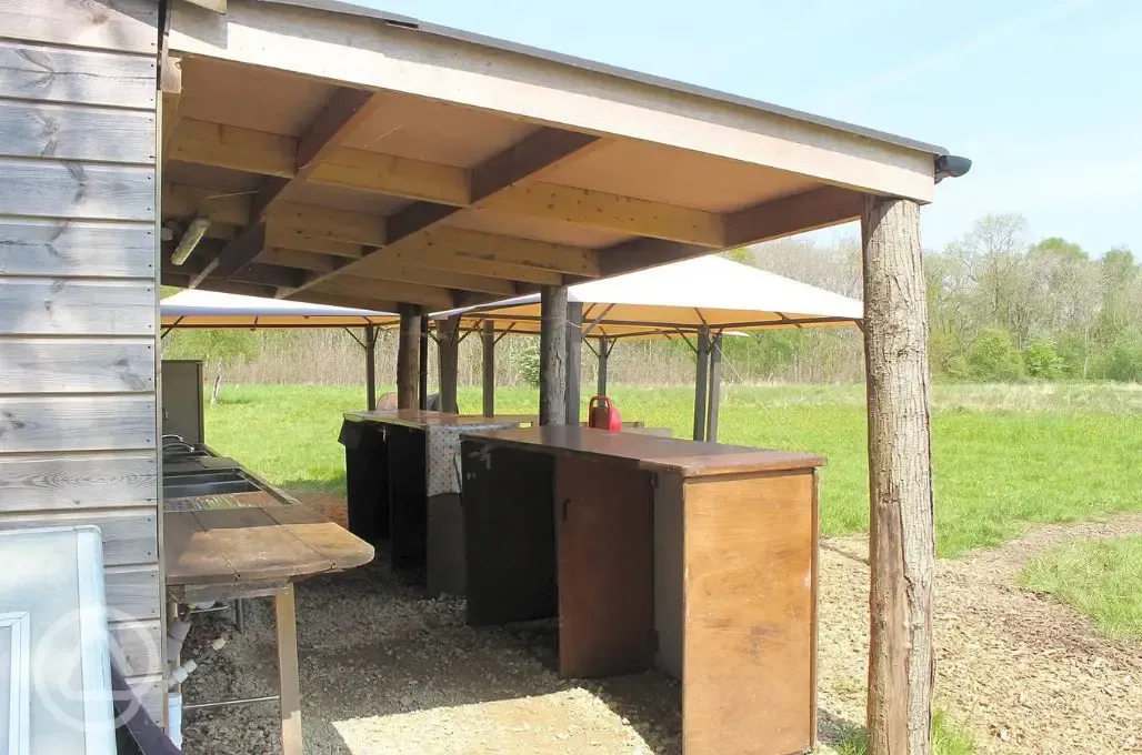 Camping kitchen