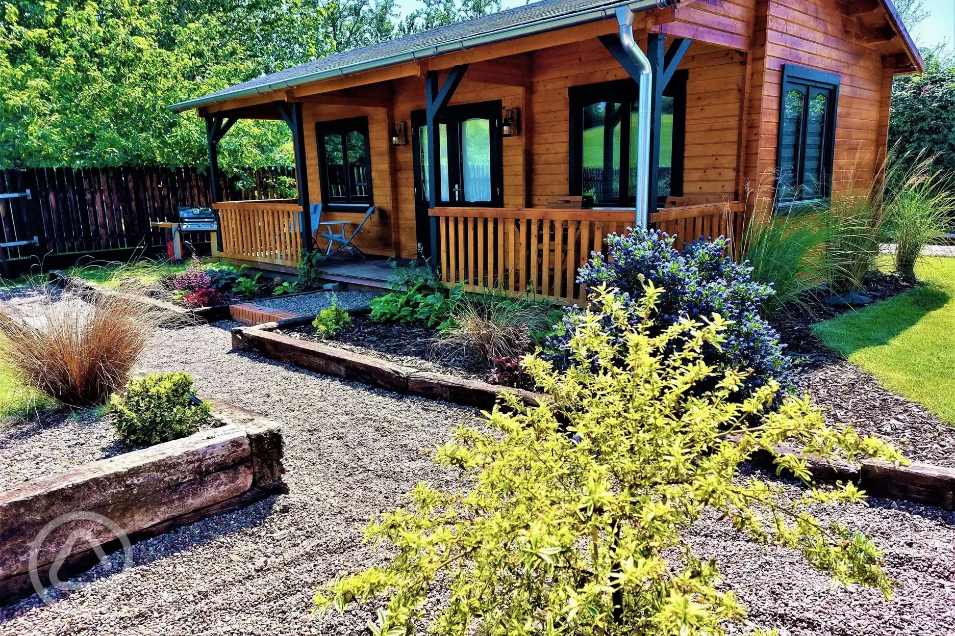 Courtyard cabin